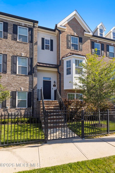 Condo For Sale - 6 River Street<br/> Monmouth County, Red Bank, NJ 07701