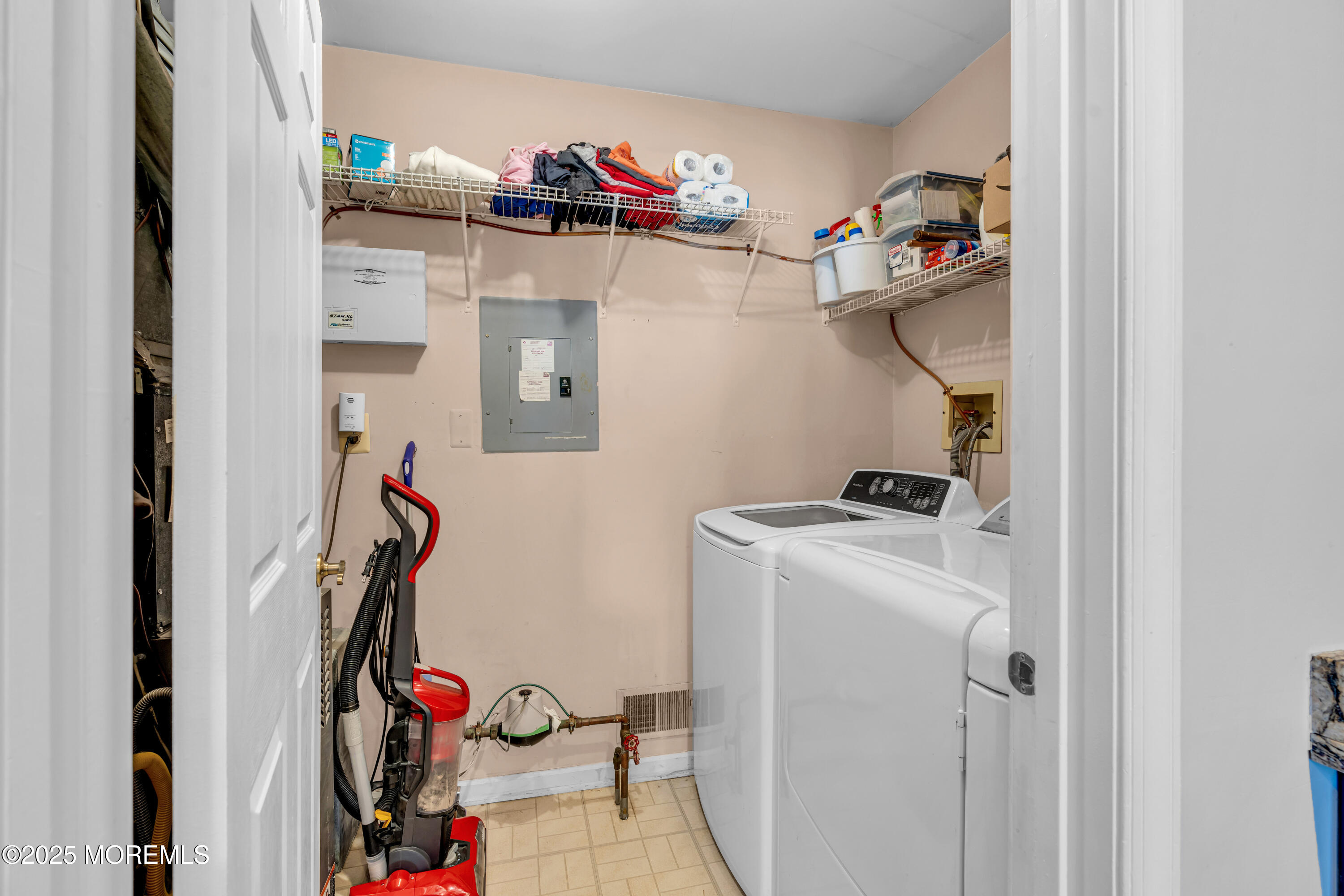 30 Evergreen Court, Freehold, New Jersey image 27