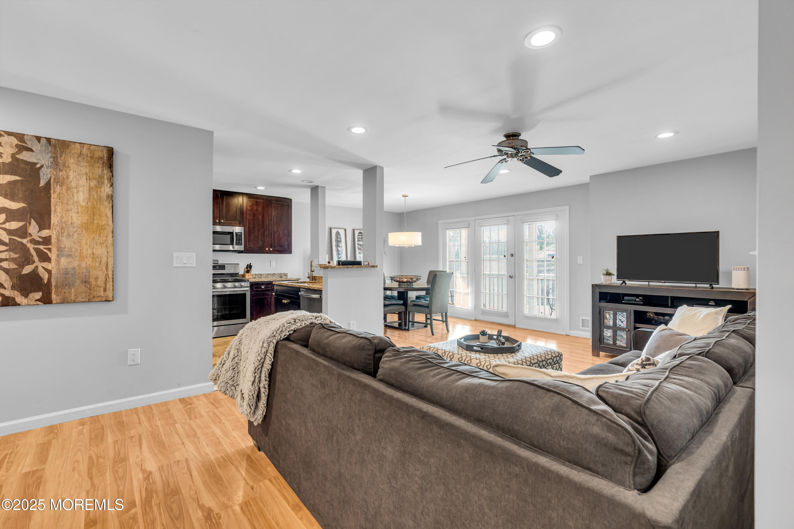 30 Evergreen Court, Freehold, New Jersey image 8