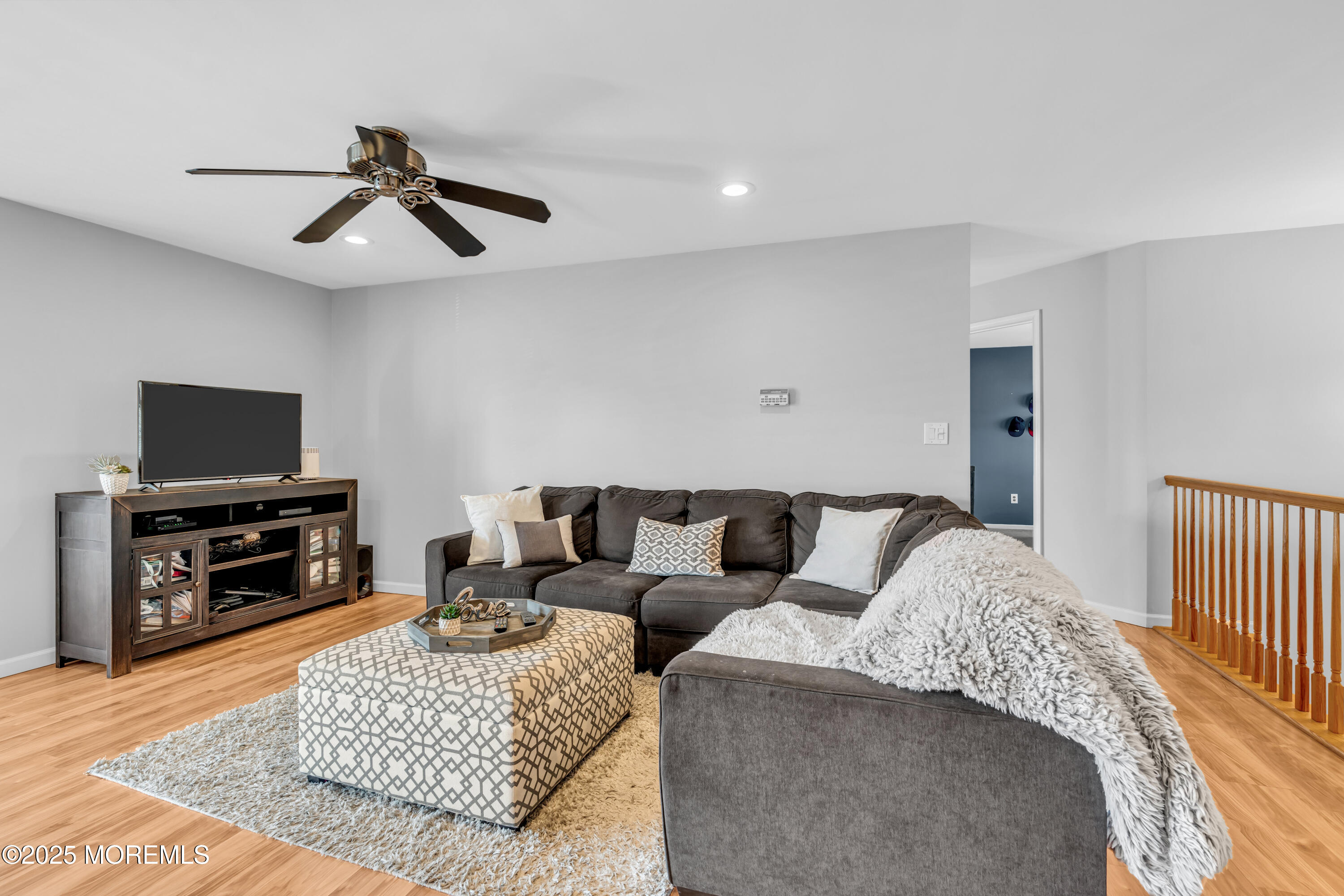 30 Evergreen Court, Freehold, New Jersey image 9