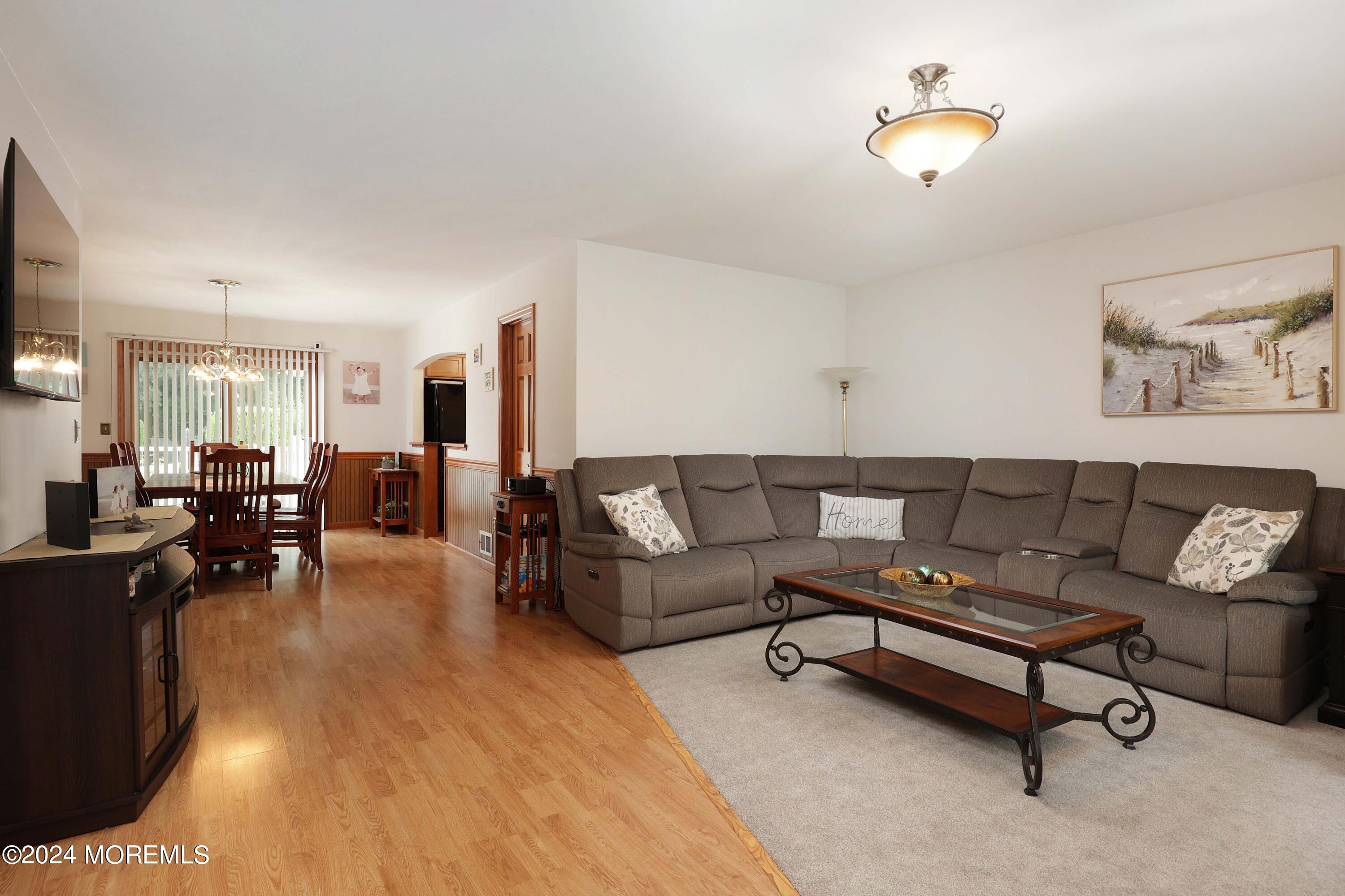 2 Bonnie Drive #1, Middletown, New Jersey image 1