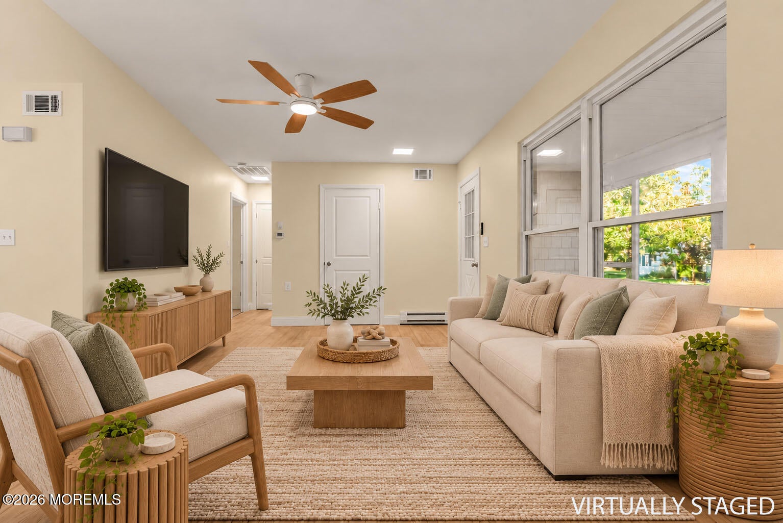 943 B Liverpool Circle