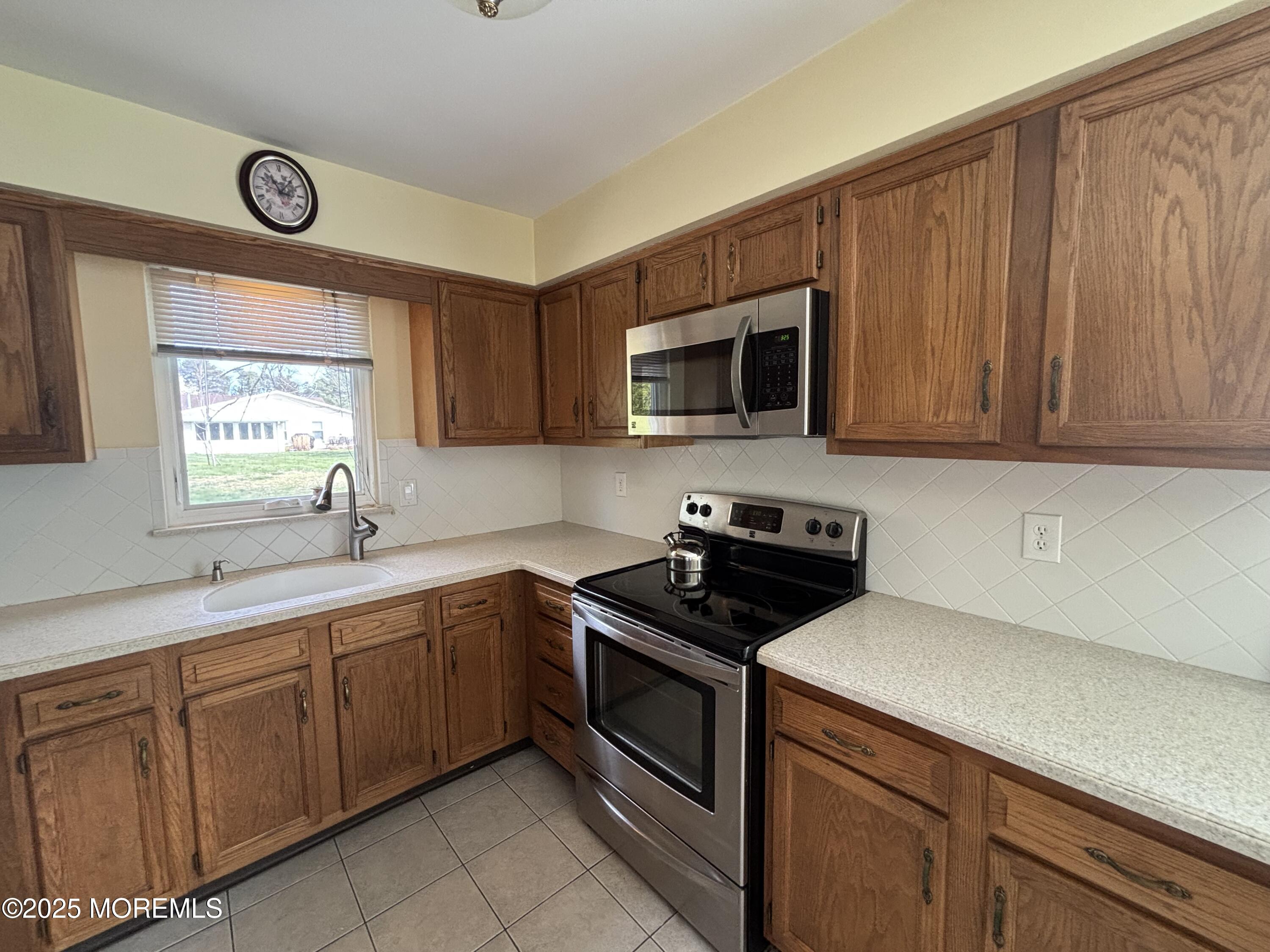 24 Rainier Drive, Brick, New Jersey image 7