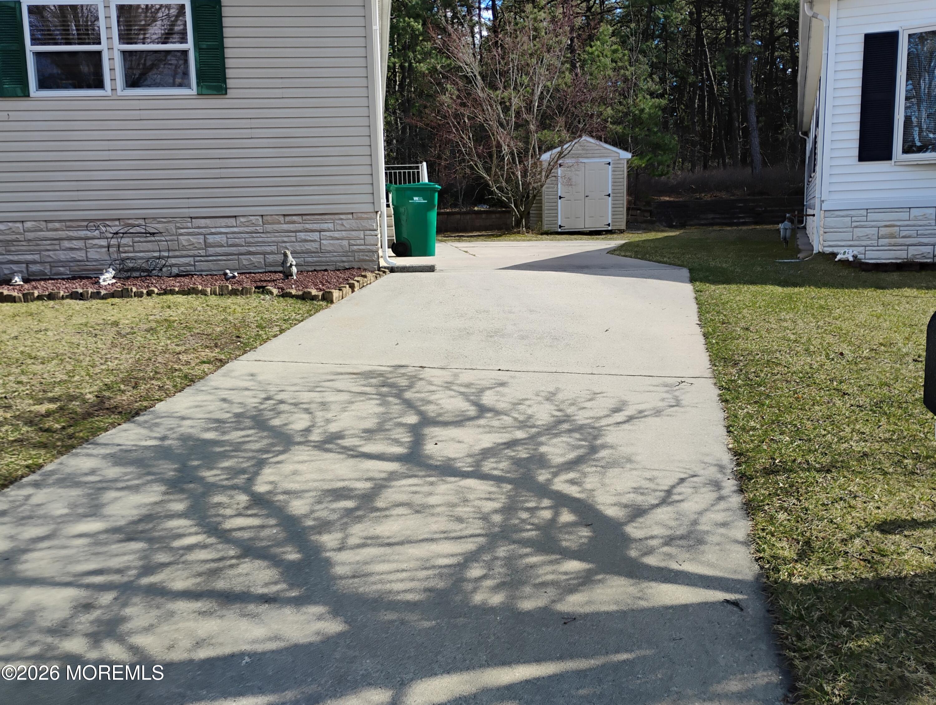 1208 Winding Brook Way