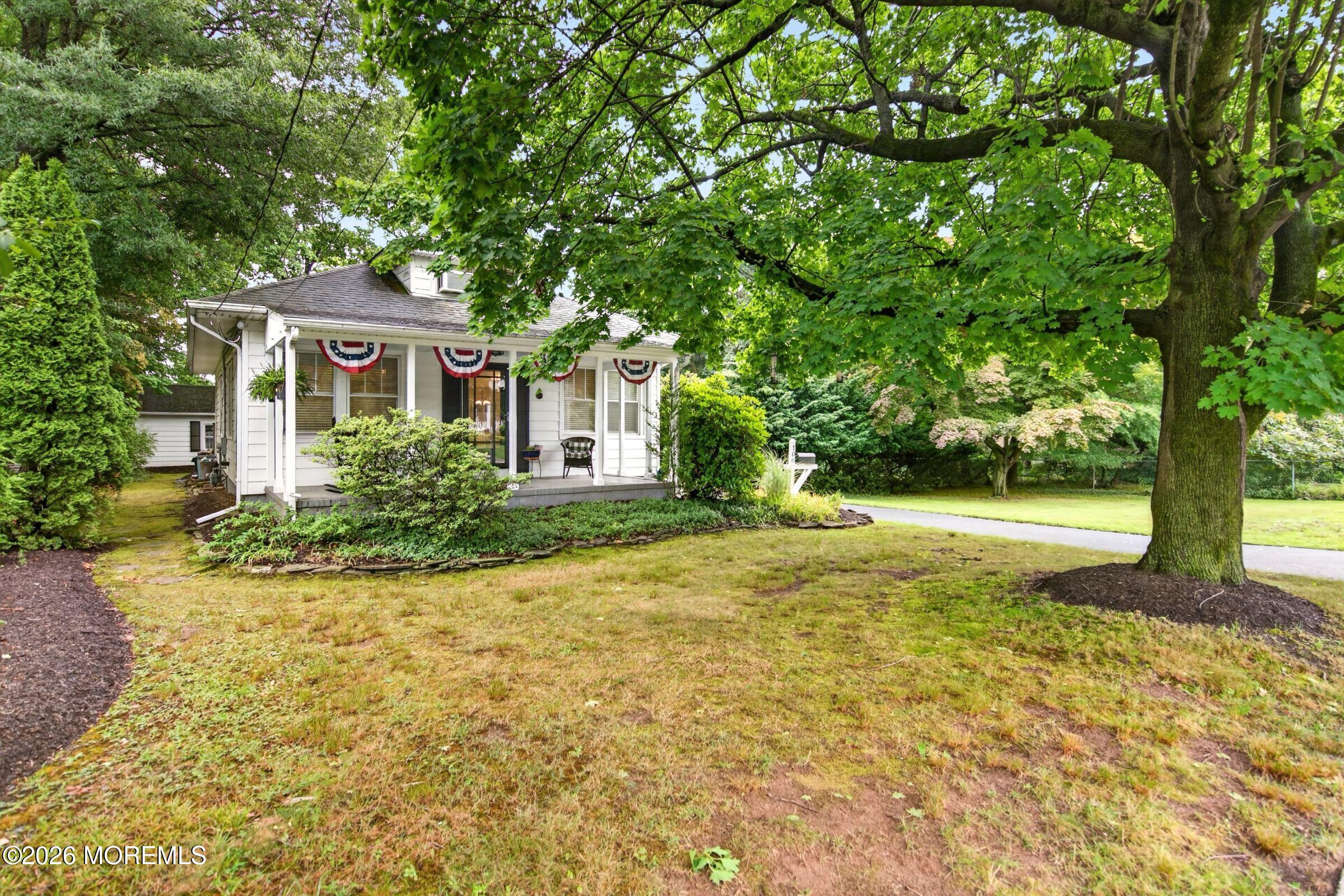 106 Rumson Road