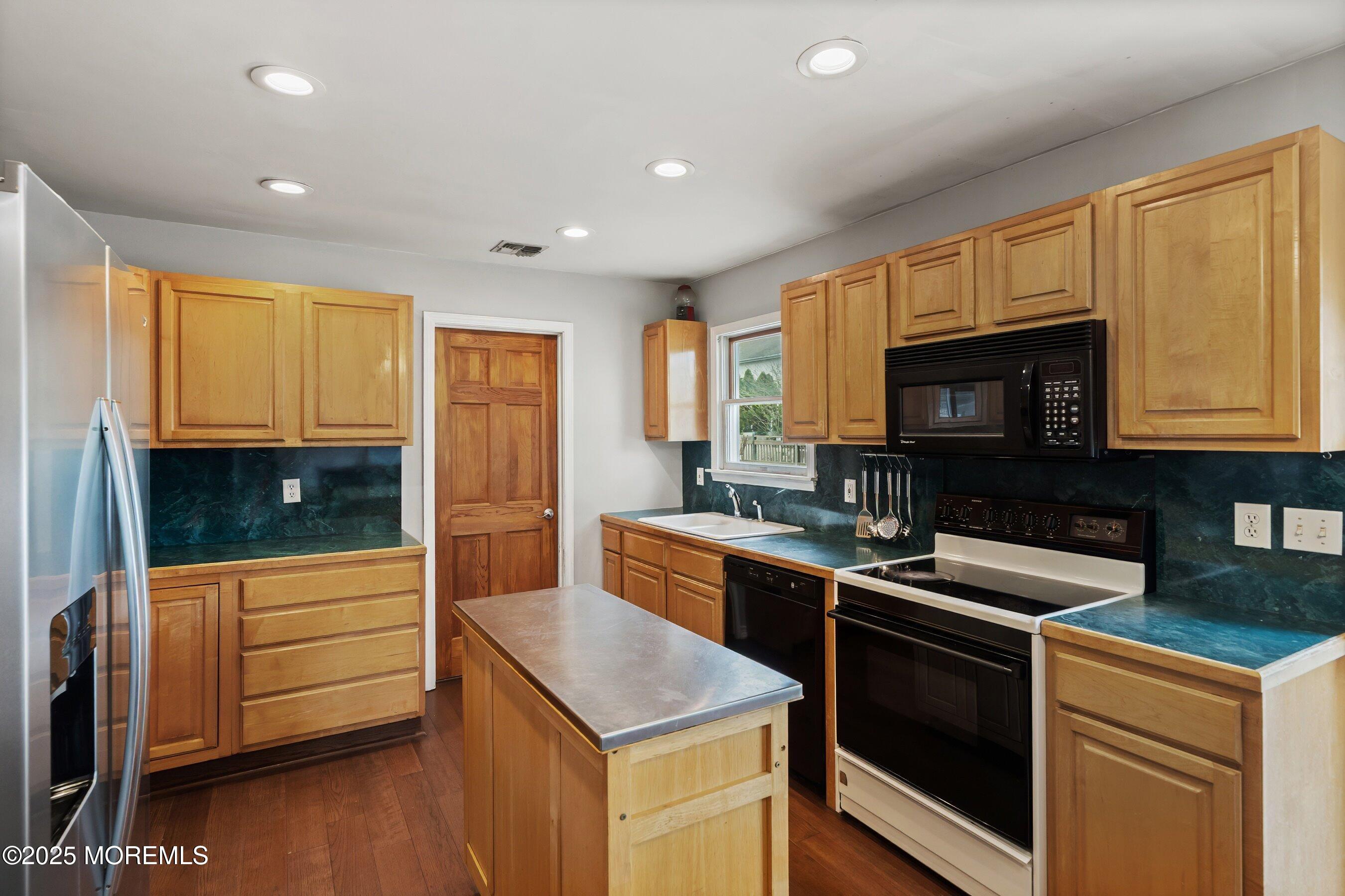 833 6th Avenue, Toms River, New Jersey image 7