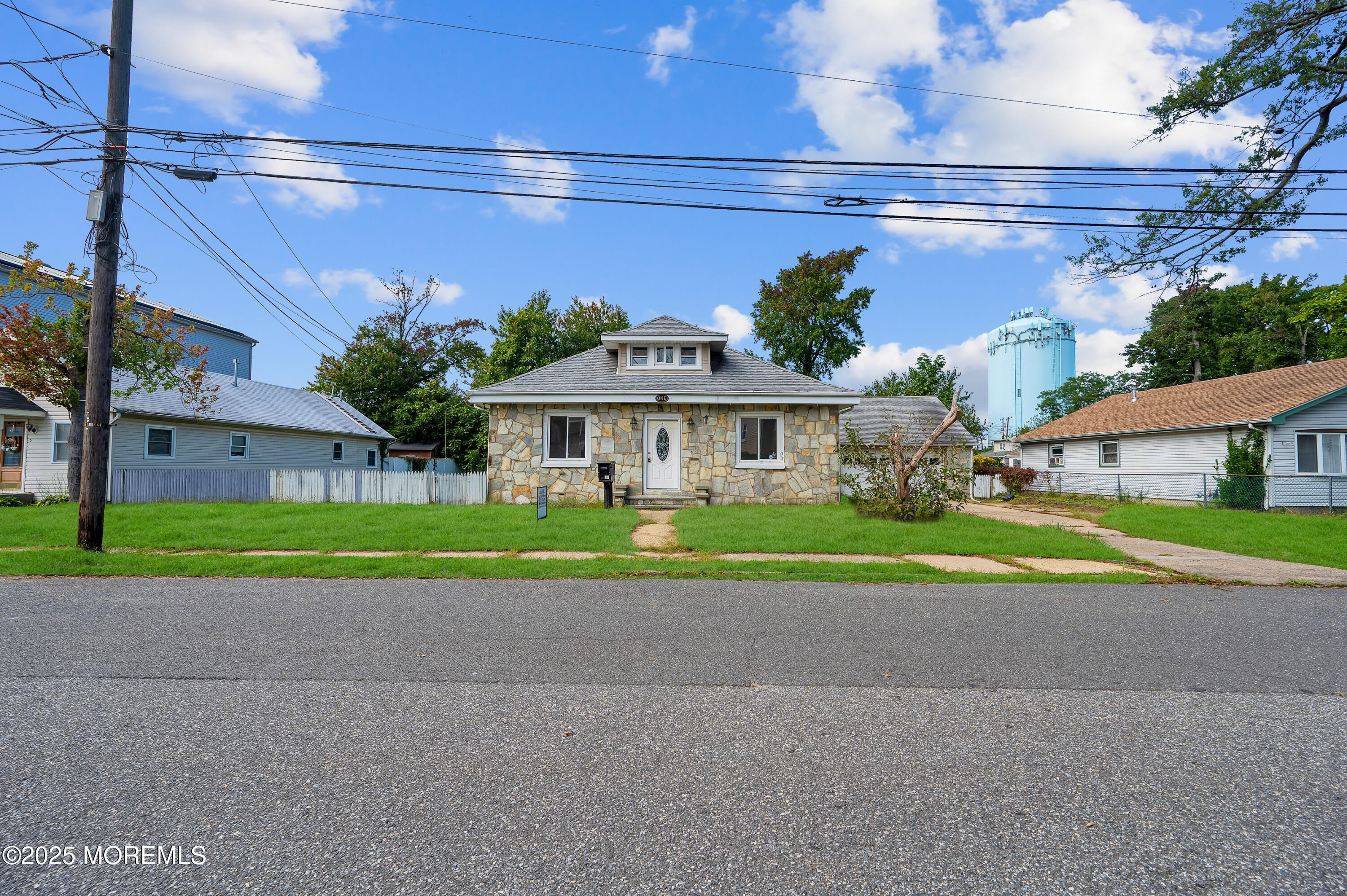 1 Saint Marks Place, Keansburg, New Jersey image 16