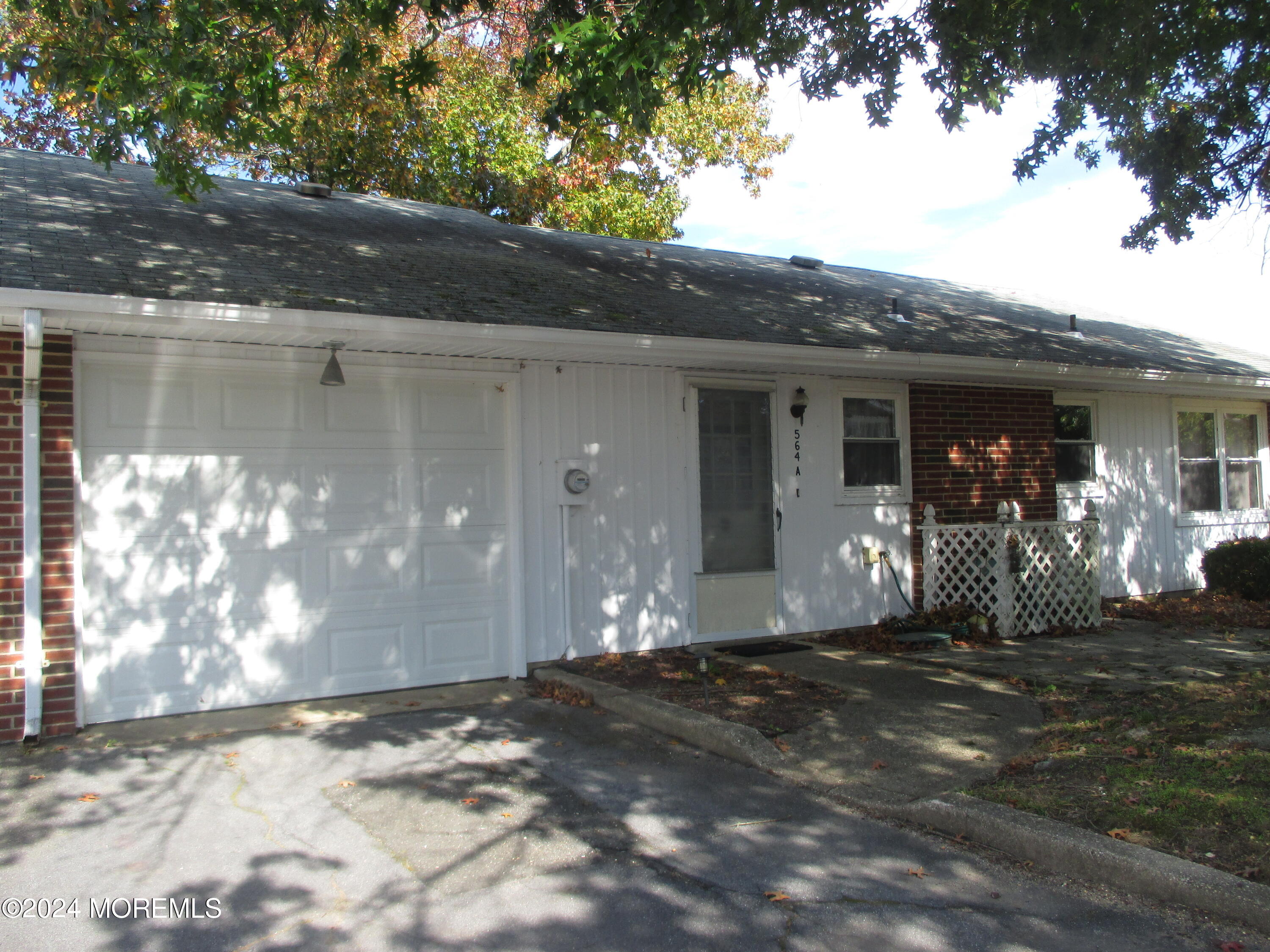 564A Sheffield Court, Lakewood, New Jersey image 3