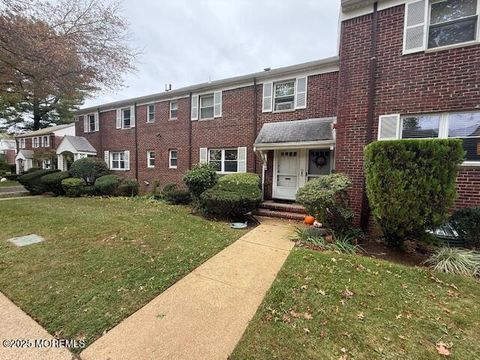 82 Manor Drive 803 Red Bank NJ 07701