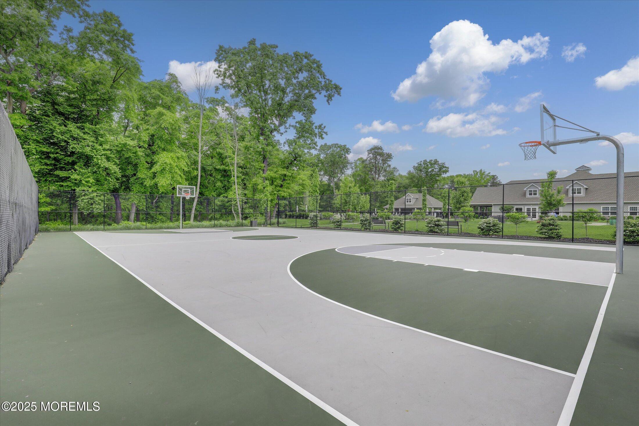 84 Valentino Drive, Old Bridge, New Jersey image 38