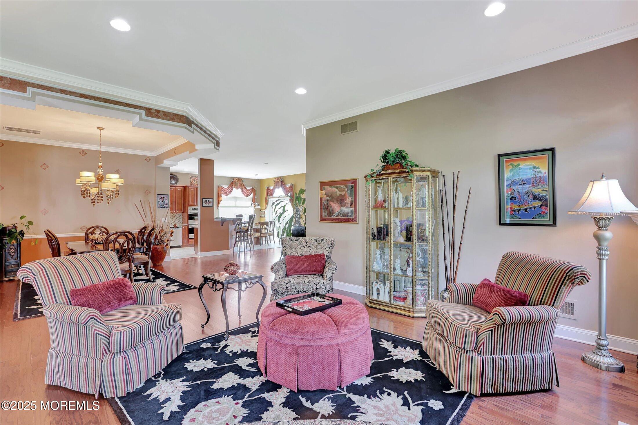 7 Jester Court, Monroe Township, New Jersey image 4