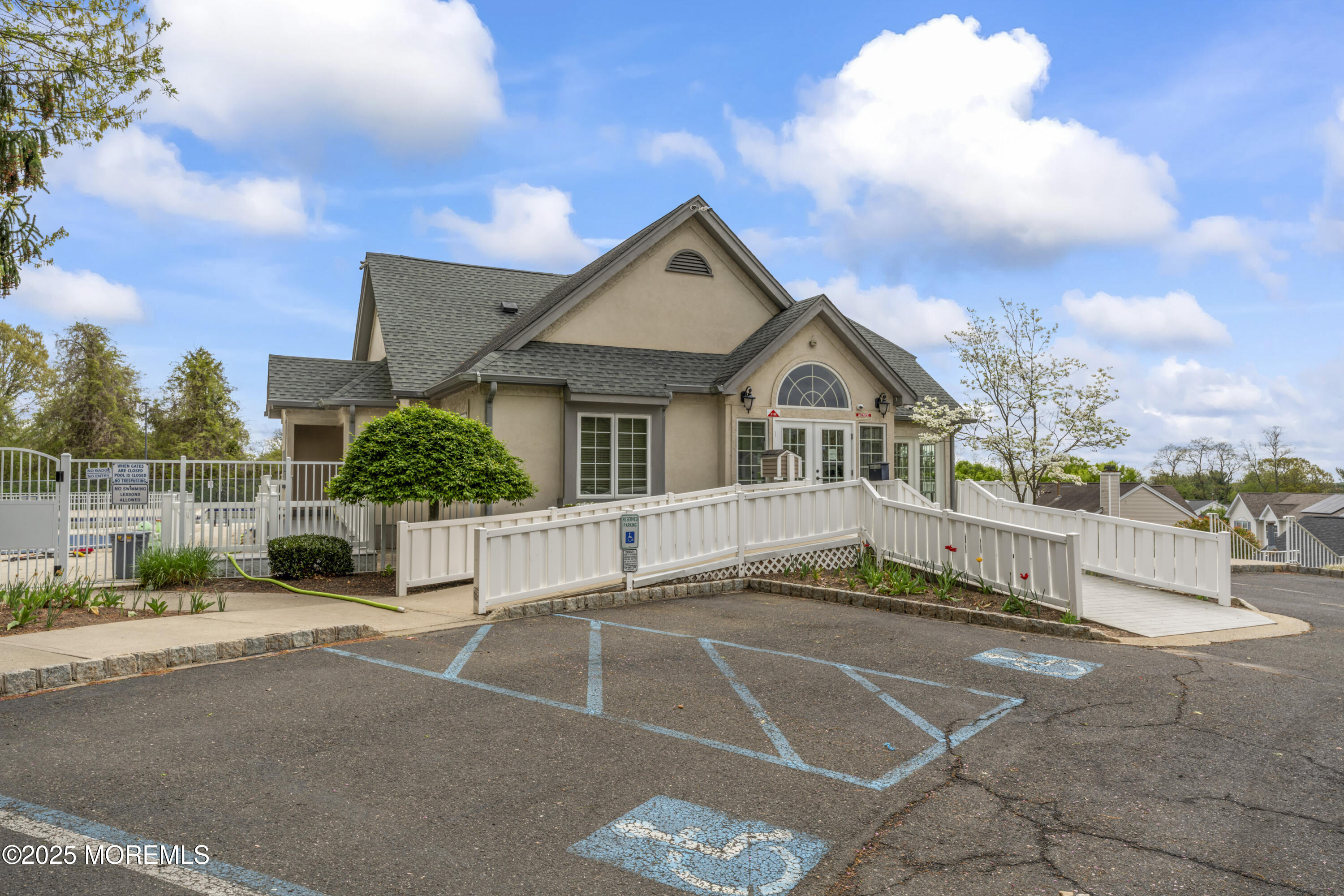 1202 Cypress Lane #2, East Brunswick, New Jersey image 12