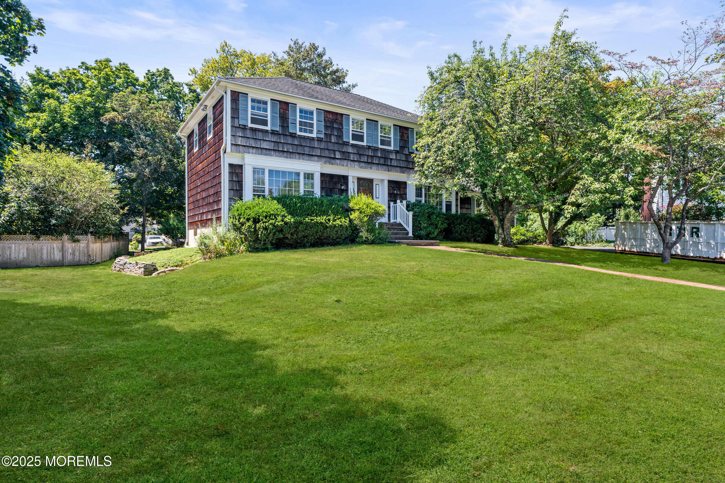 26 Rustic Terrace