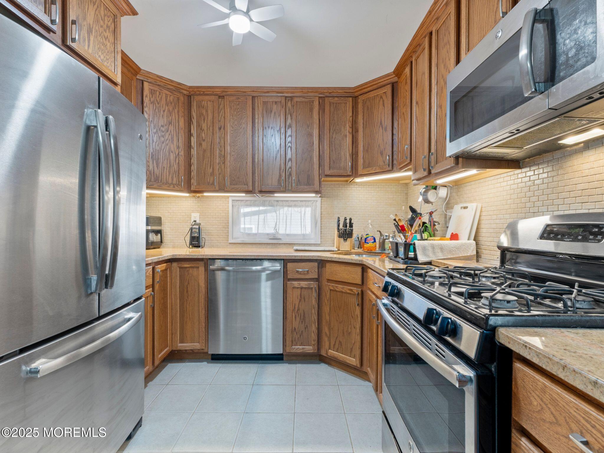 825 Arbordale Drive, Keyport, New Jersey image 13