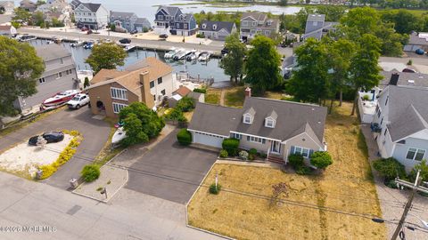 Homes For Sale - 71 Sandy Point Drive<br/> Brick, NJ 08723