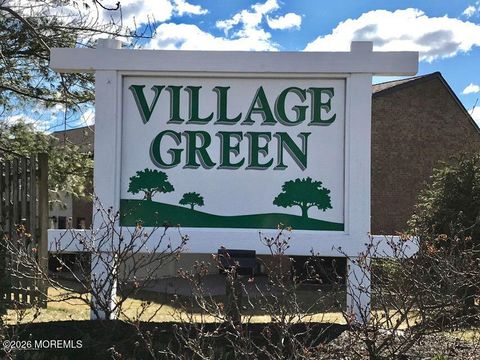 Condo For Sale - 173 Village Green Way<br/> Hazlet, NJ 07730