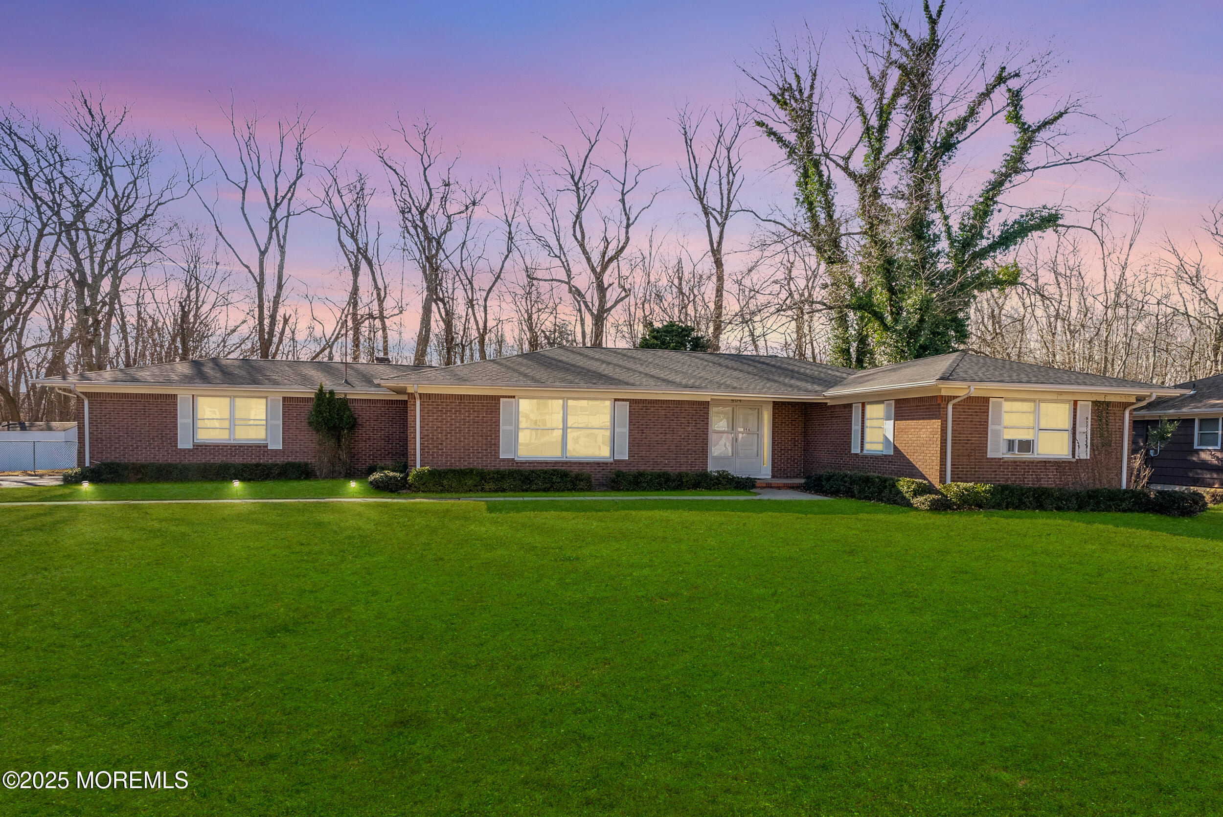 404 Brookside Avenue, Oakhurst, New Jersey image 1