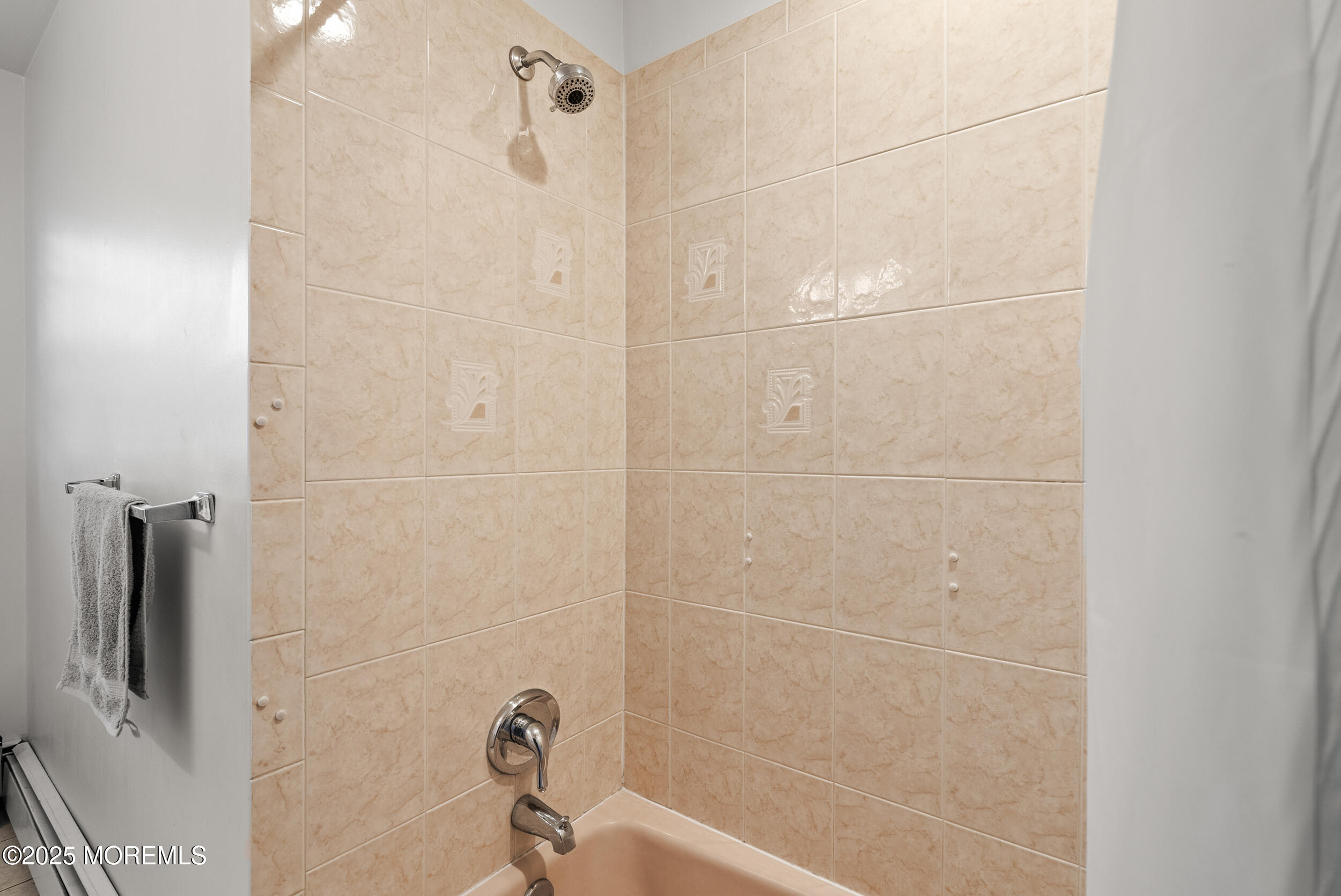 404 Brookside Avenue, Oakhurst, New Jersey image 27