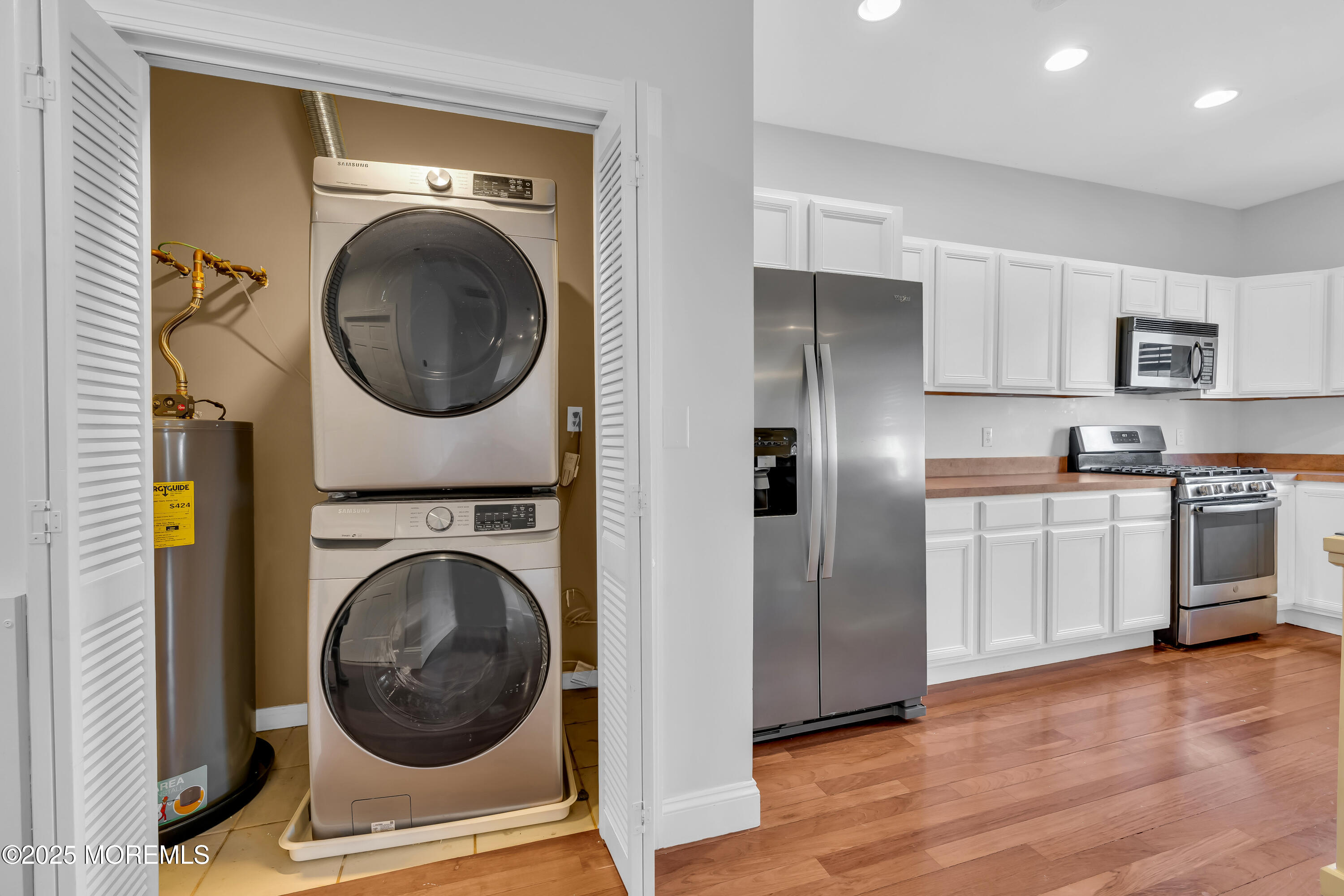 910 Main Street 3B