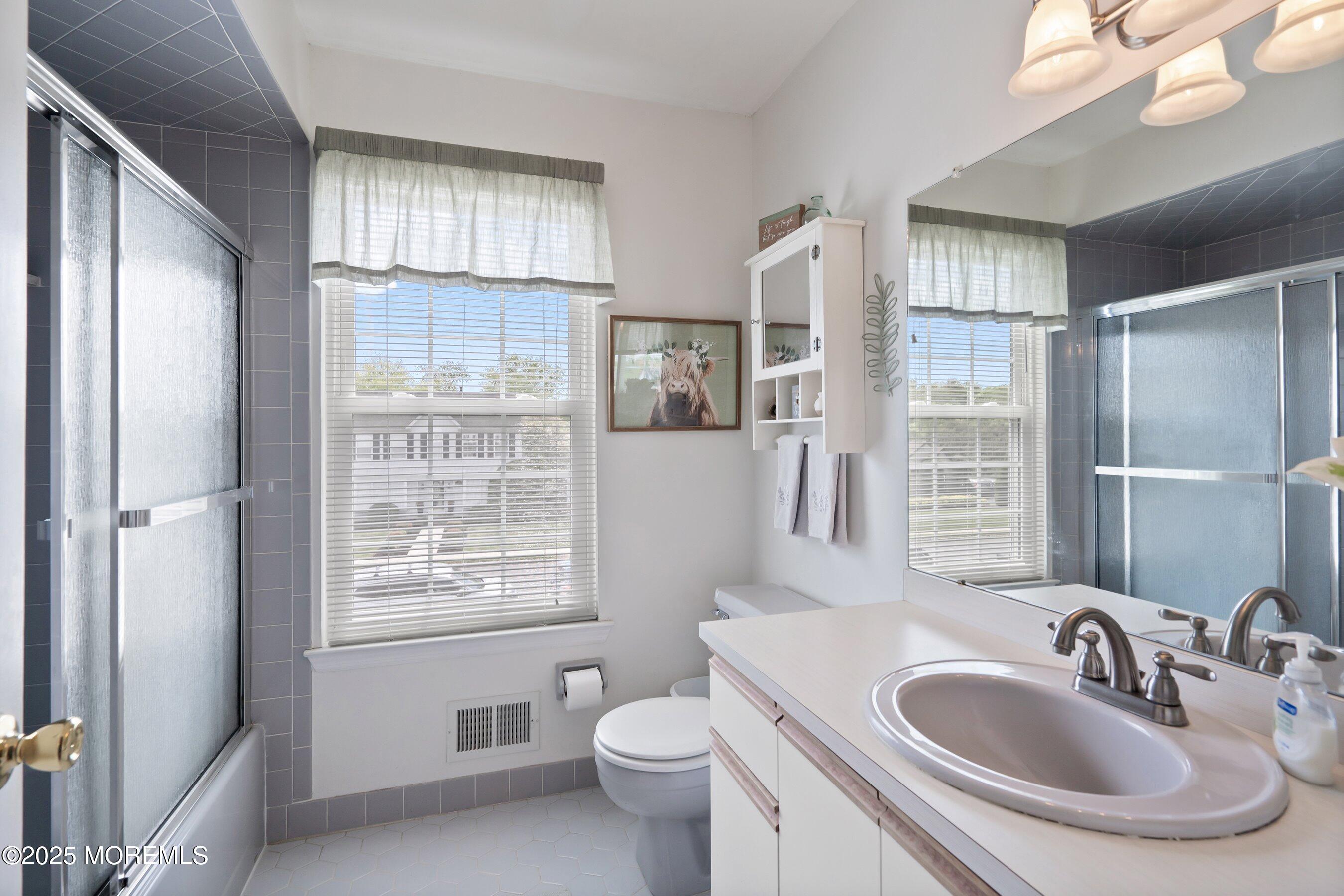 6 Wendy Court, Jackson, New Jersey image 22