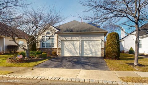 Photo of 26 Halsted Drive, Manchester, NJ 08759 (MLS # 22600696)