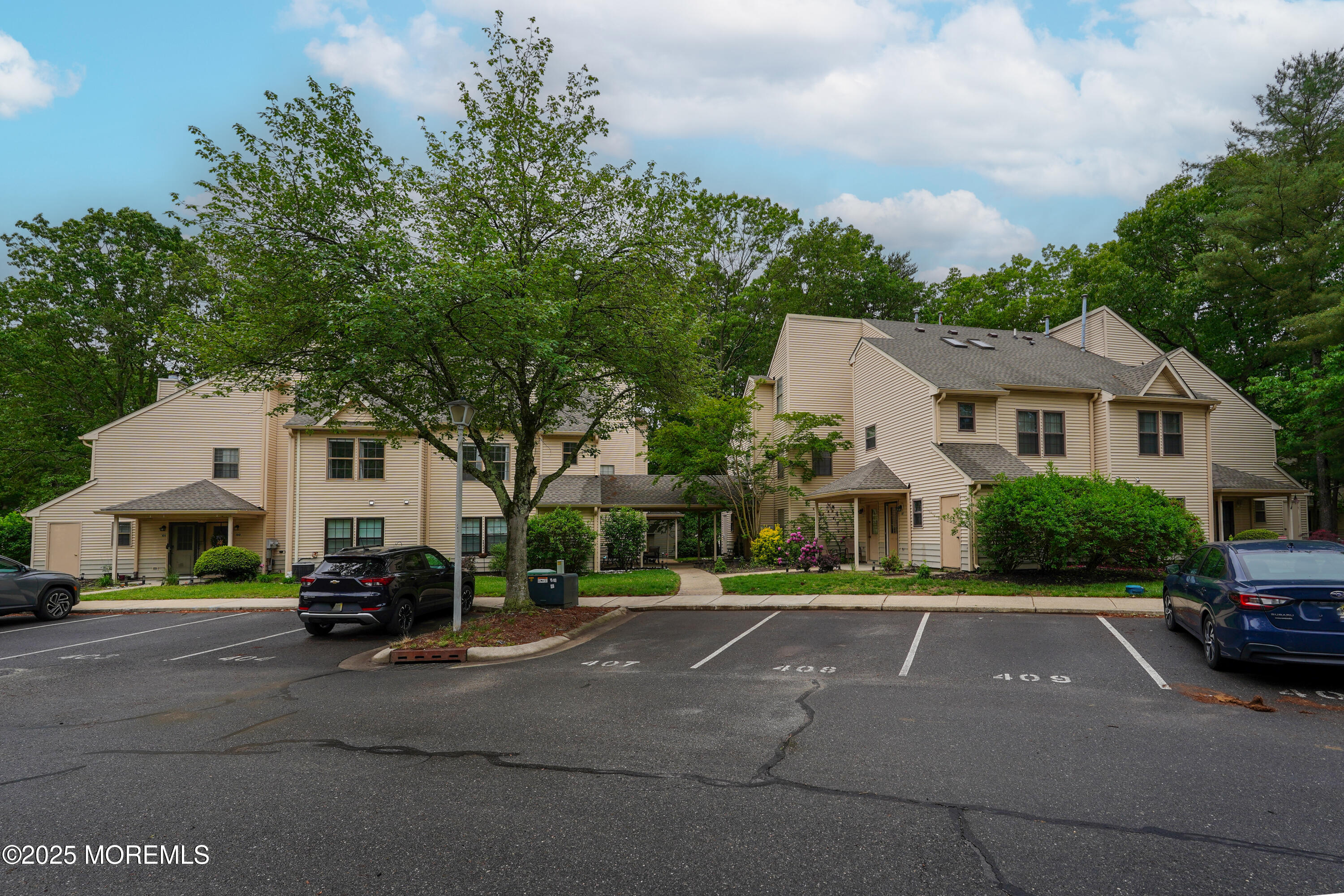 104 Deerfoot Way, Jackson, New Jersey image 1