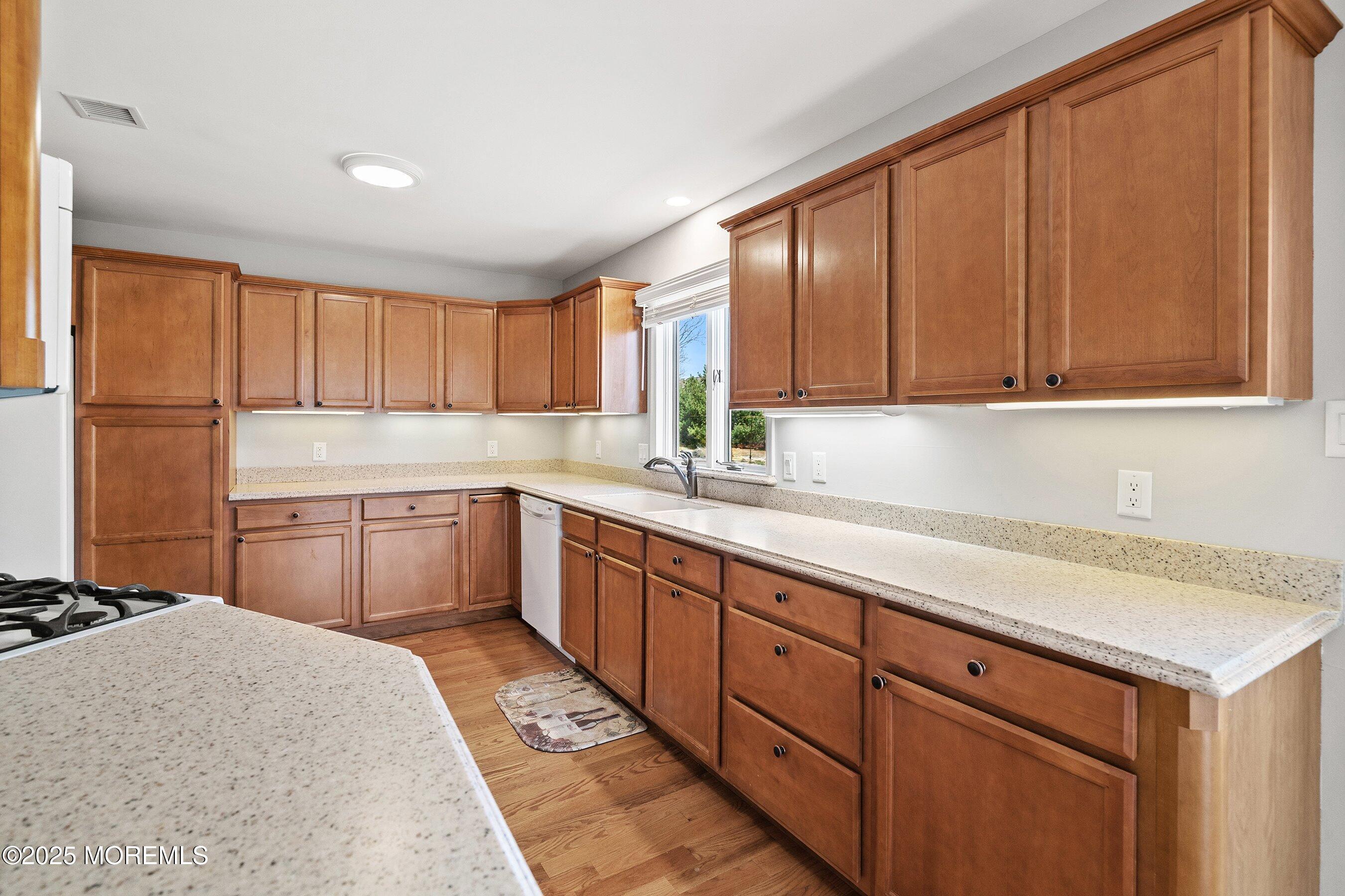 39 Fir Road, Manahawkin, New Jersey image 17