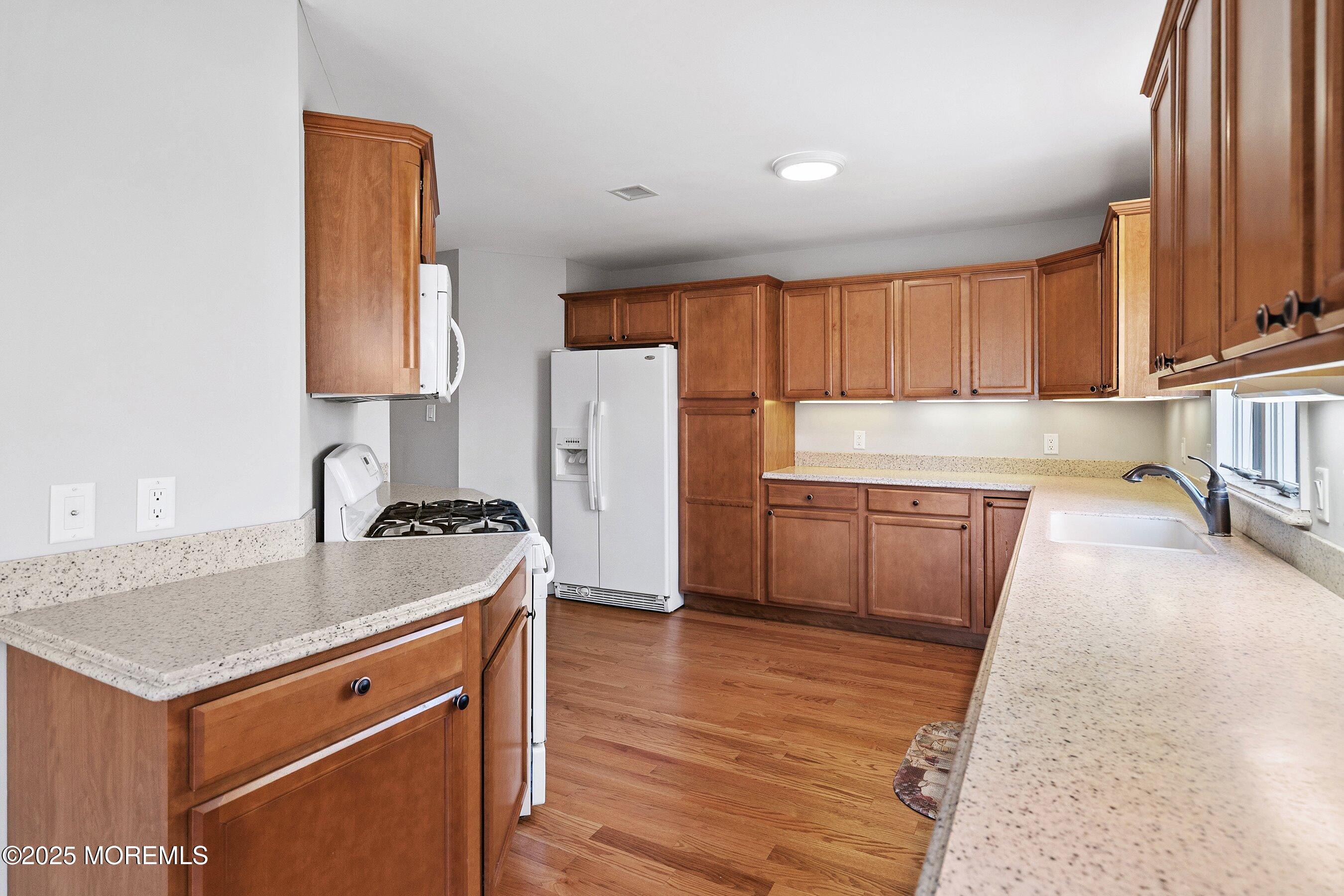 39 Fir Road, Manahawkin, New Jersey image 18