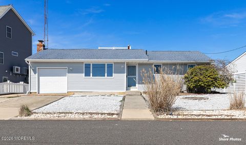 Photo of 10 Iowa Court, Little Egg Harbor, NJ 08087 (MLS # 22610803)