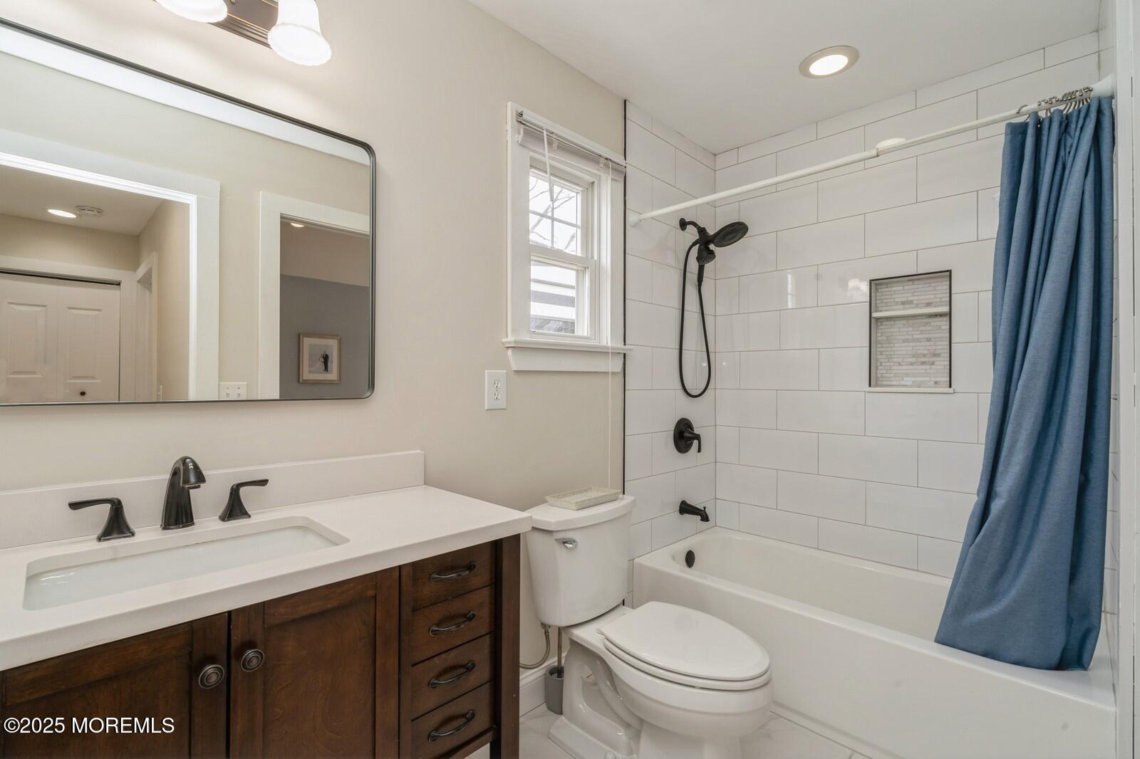 916 Park Place, Middletown, New Jersey image 18