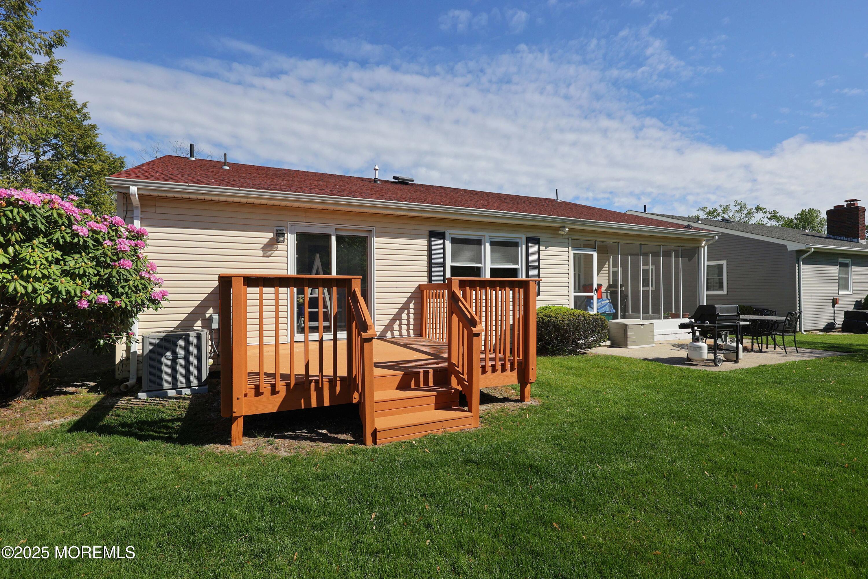 77 Westbrook Drive, Toms River, New Jersey image 20