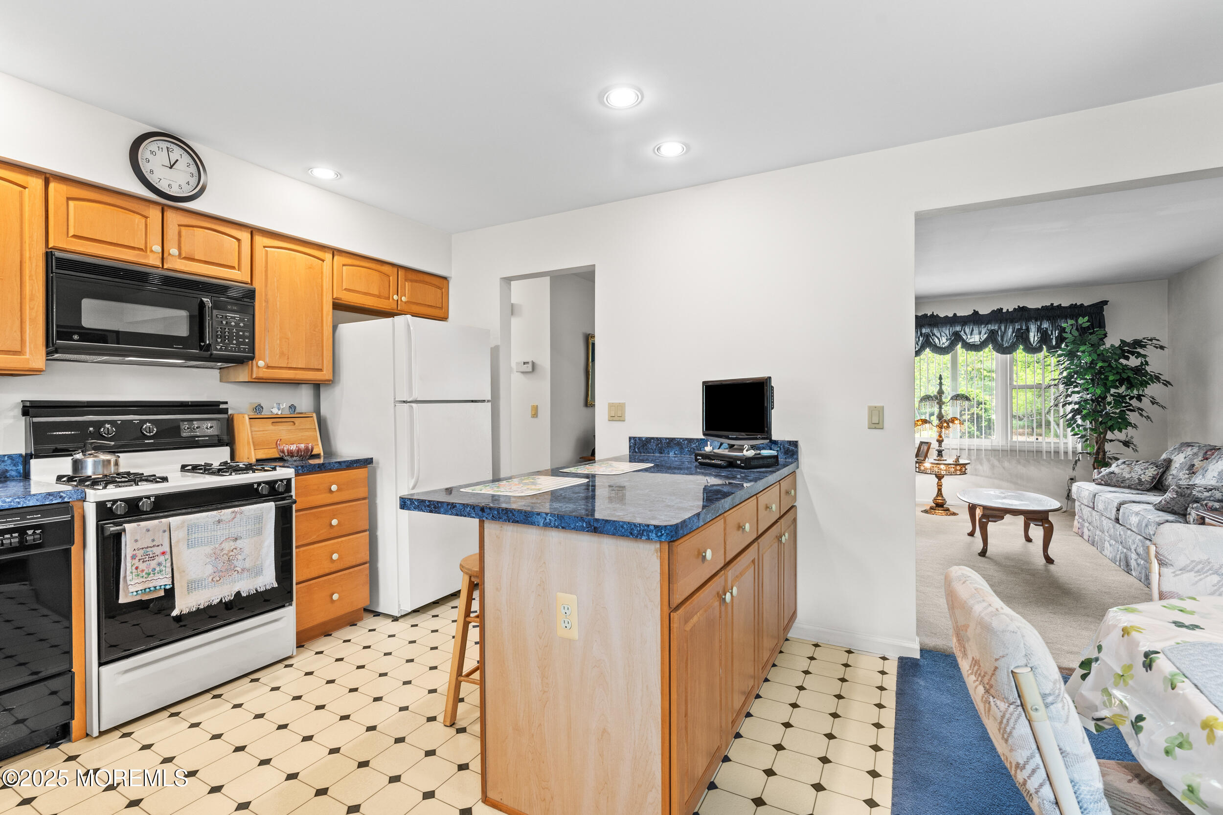 2 Stanford Drive, Toms River, New Jersey image 15