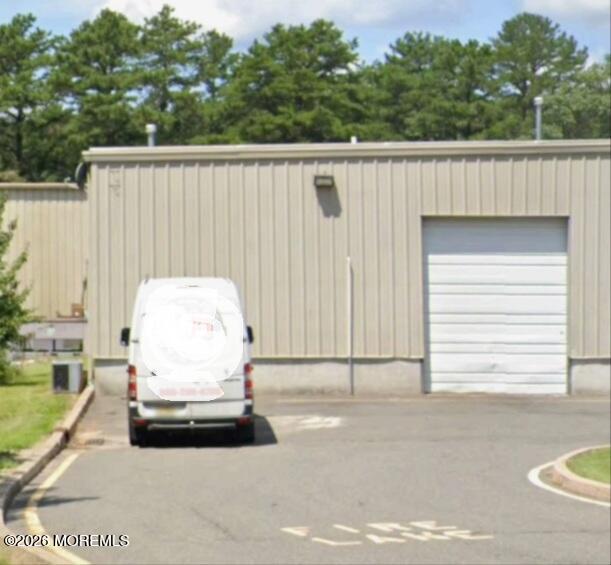 200 corporate outside