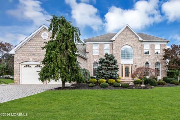 6 NICKLAUS LN, FARMINGDALE, NJ 07727 - Image a7b8592aff7cd7cc4af9e2bbb9794676/3605940057