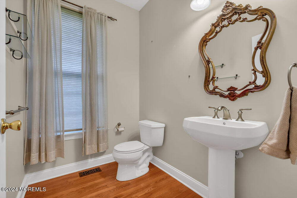 10 Meadow Run Court, Jackson, New Jersey image 38