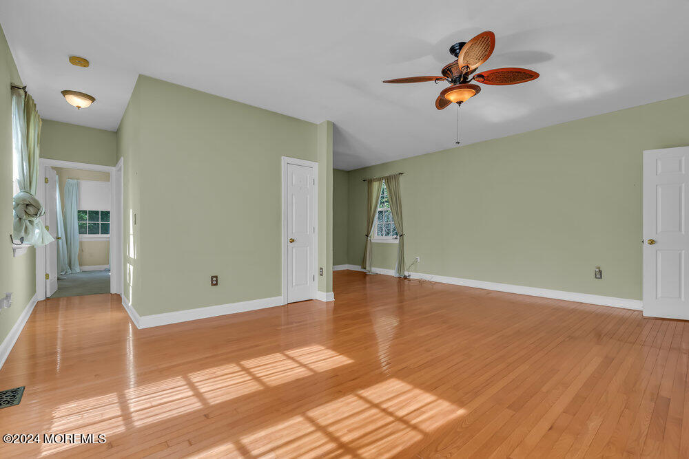 10 Meadow Run Court, Jackson, New Jersey image 42