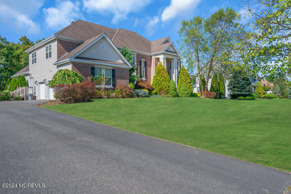 10 Meadow Run Court, Jackson, New Jersey image 3
