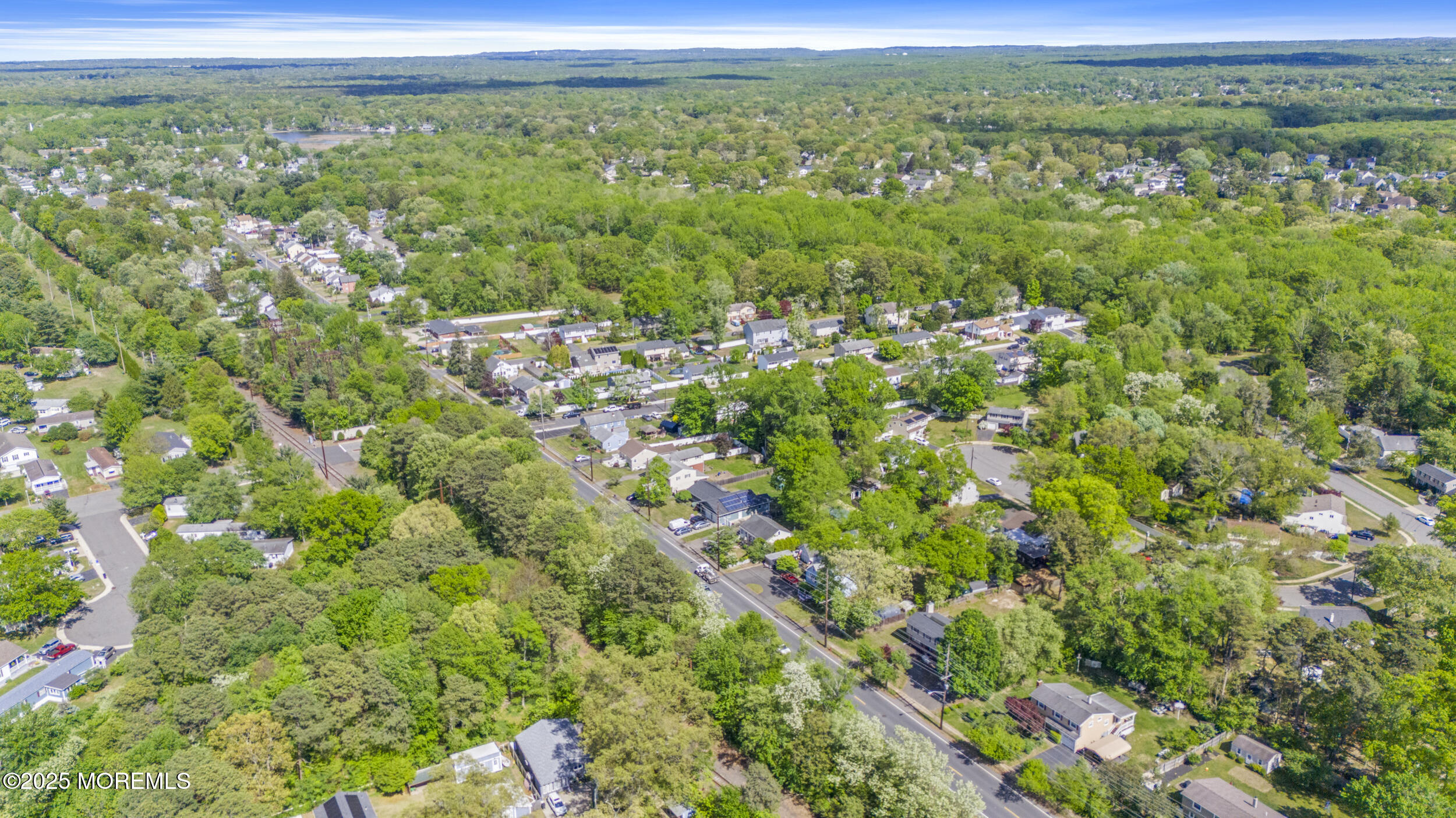 411 Manalapan Road, Spotswood, New Jersey image 42