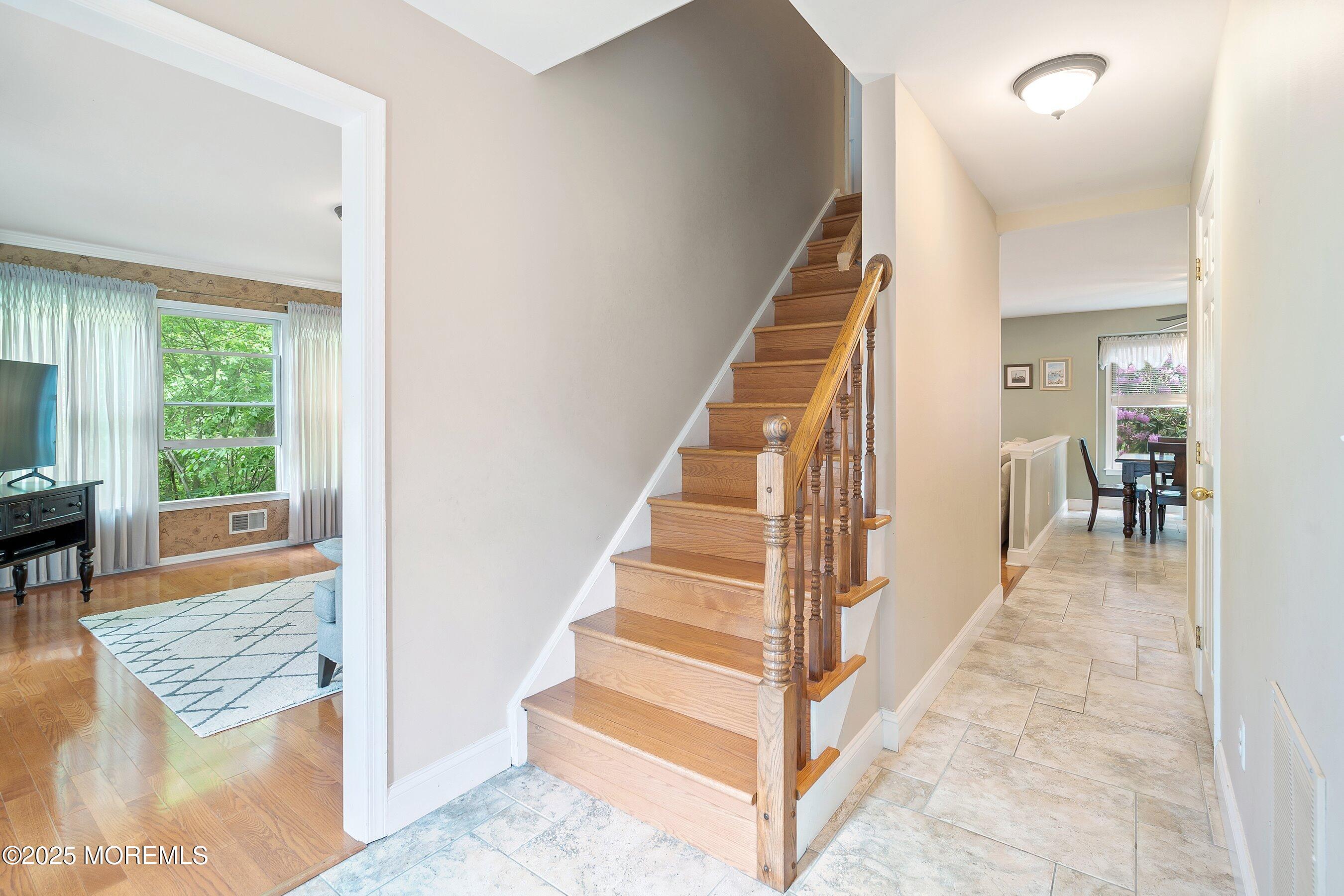 24 Statesboro Road, Freehold, New Jersey image 6