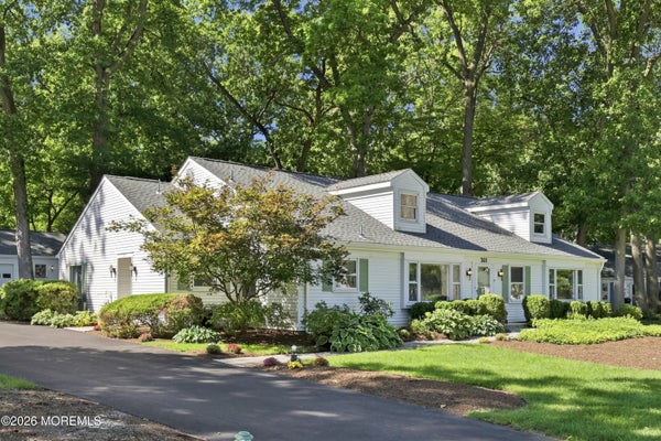 321 SHARON WAY, MONROE, NJ 08831 - Image a7d8a4156b5fcbb3f17476a82099d3f8/2637034656