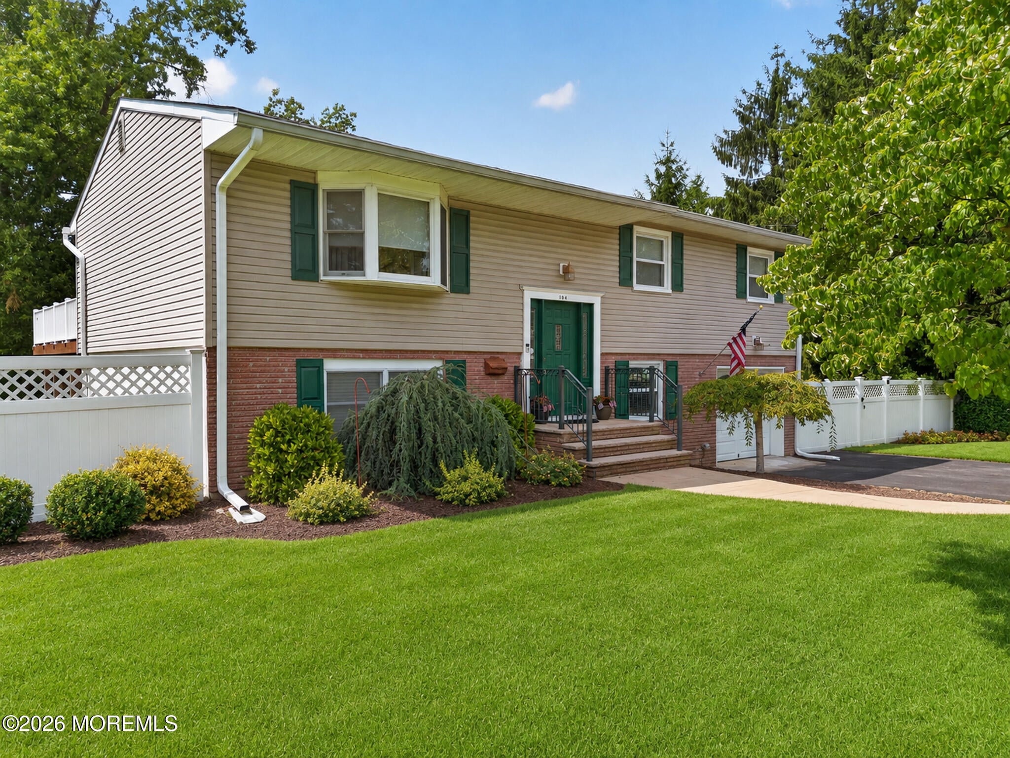 104 Pinewood Road