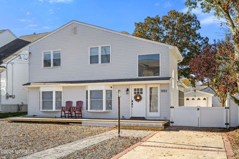 Homes For Rent - 1850 Shore Boulevard<br/> Point Pleasant, NJ 08742