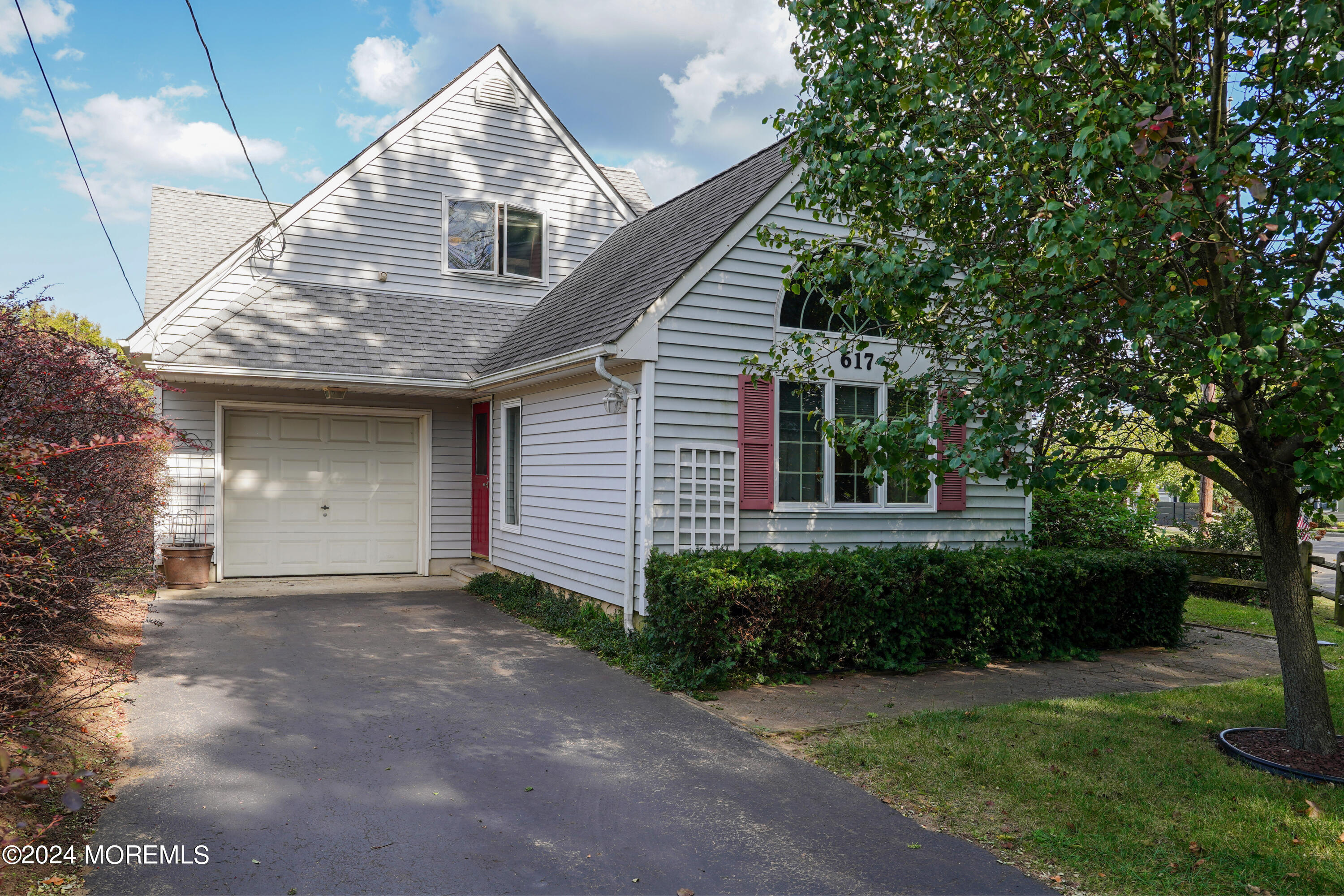 617 Carter Avenue, Port Monmouth, New Jersey image 31