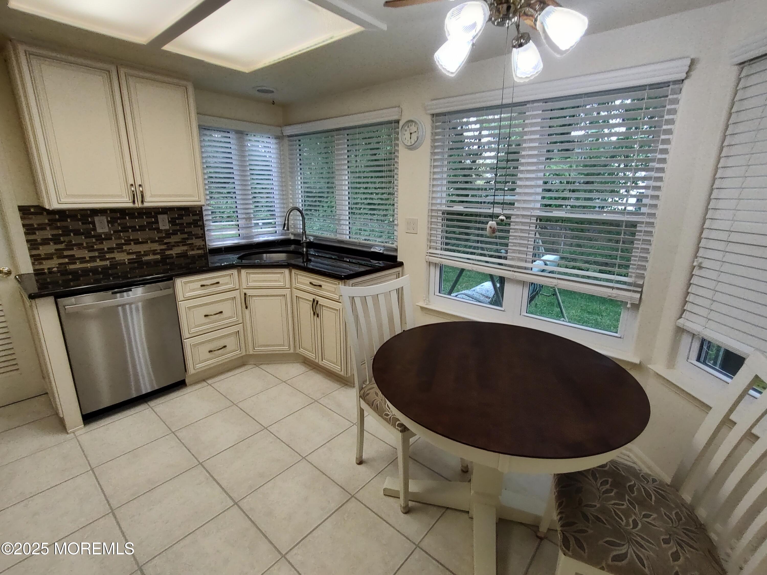 876B Winchester Court, Manchester, New Jersey image 13