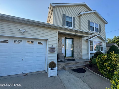 Homes For Sale - 26 Gaston Street<br/> Aberdeen, NJ 07747
