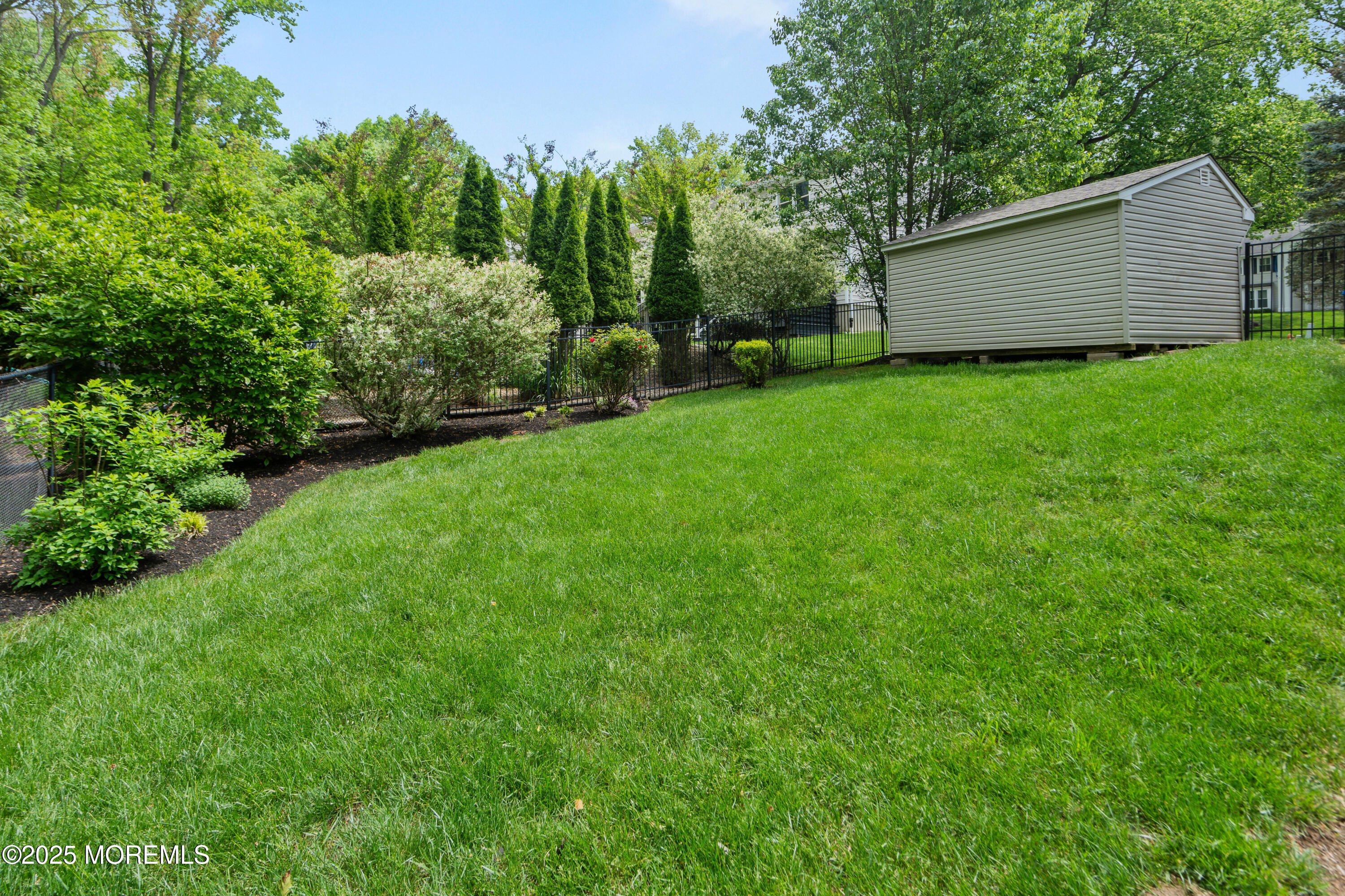 62 Green Meadow Boulevard, Middletown, New Jersey image 38