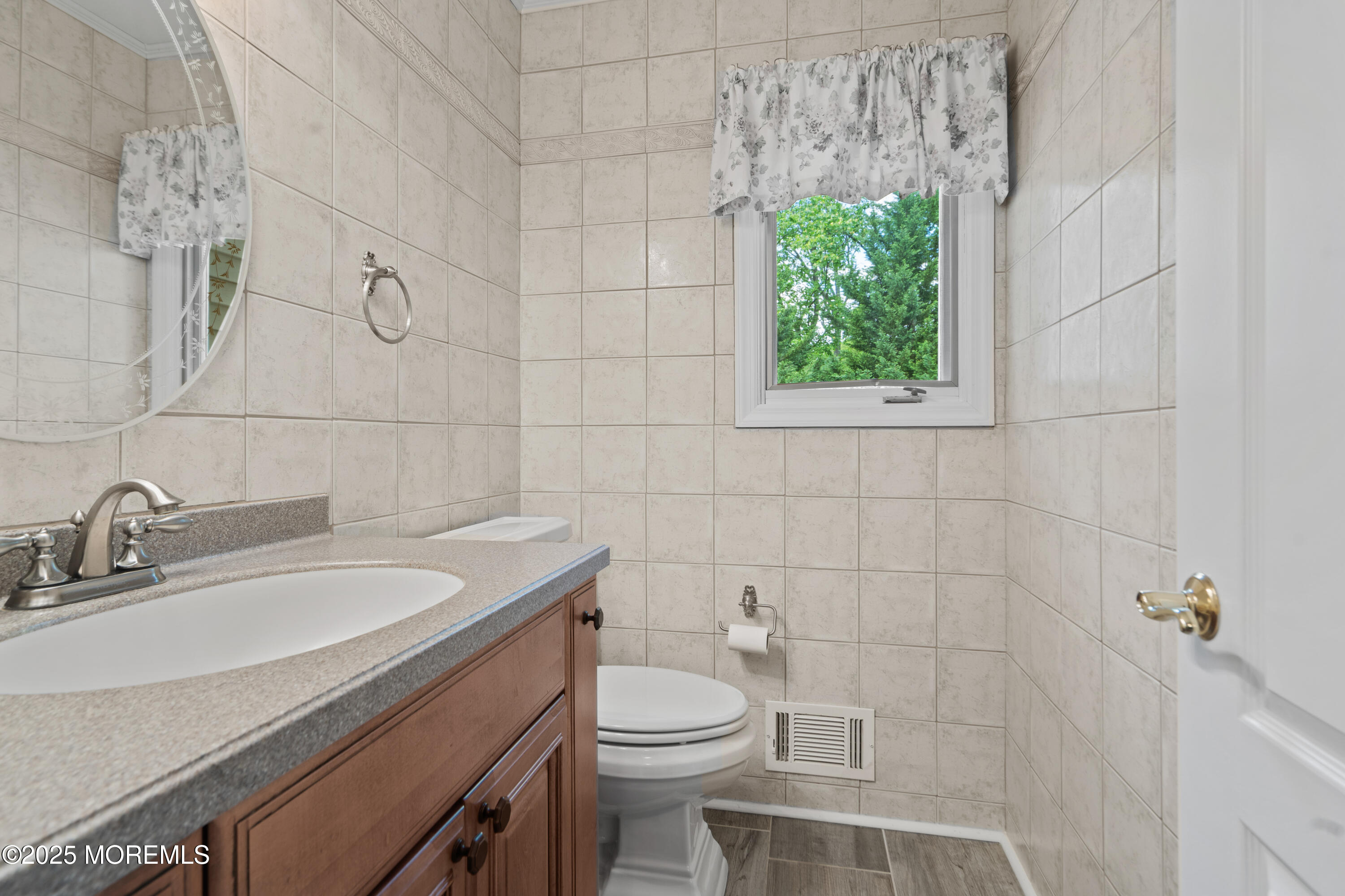 62 Green Meadow Boulevard, Middletown, New Jersey image 14
