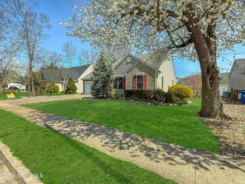 369 Deer Lake Court, Manahawkin, NJ 08050 - #: 22510443