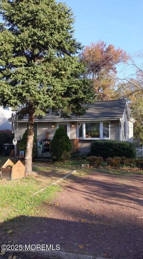 11 Powell Avenue, Atlantic Highlands, New Jersey image 1