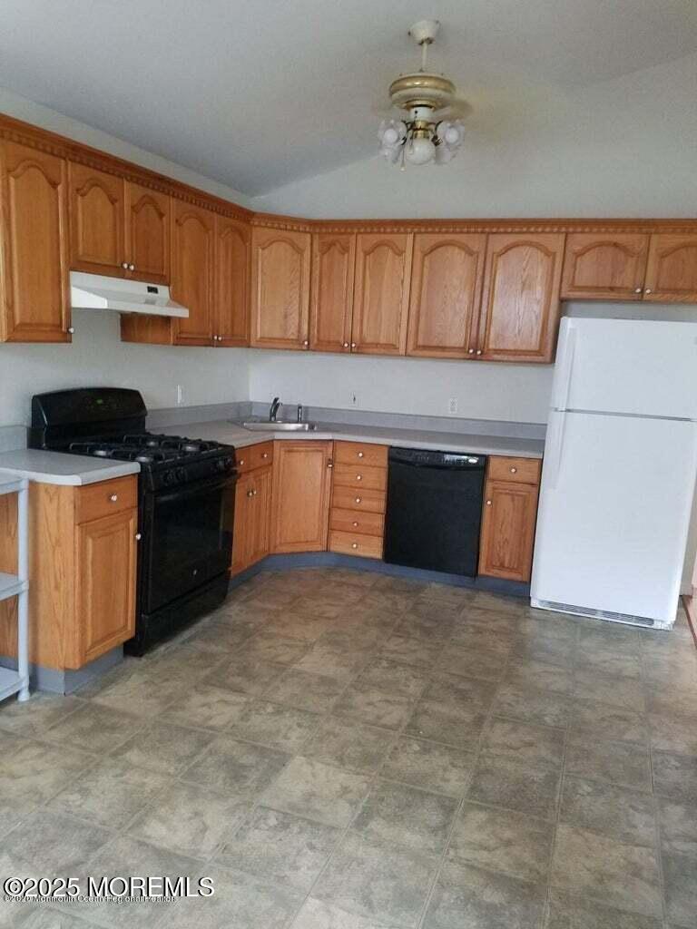 11 Powell Avenue, Atlantic Highlands, New Jersey image 5